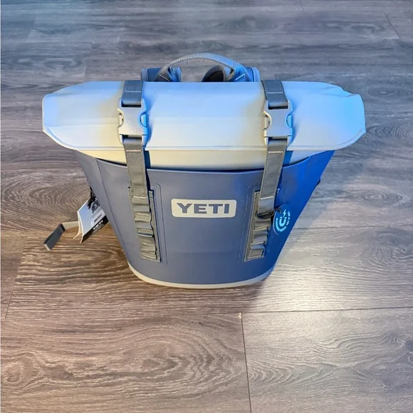 YETI Navy and Gray Backpack - Picture 5 of 6